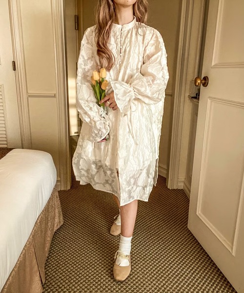 merrylatte（メリーラテ）の「シアージャガードワンピース（ワンピース・レディース・アイボリー/ベージュ・FREE）」の5枚目の写真