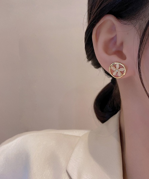 Lace Ladies(レースレディース)の「リッチ テイスト バラエティ デザイン ピアス(ピアス(両耳用)・レディース・C/D/E/F/B/G・FREE)」の22枚目の写真