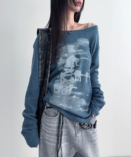 MEMECLE(メメクル)の「【 MEMECLE / メメクル 】2way グラフィック ボートネック オフショル カットソー(Tシャツ/カットソー・レディース・ブルー/ホワイト・M/S)」の1枚目の写真