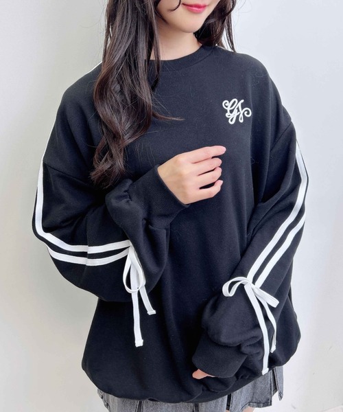 INGNI（イング）の「袖テープライン＆リボンスウェットチュニック（スウェット・レディース・ホワイト×ブラック/グレー×ホワイト/ブラック×ホワイト・M）」の3枚目の写真