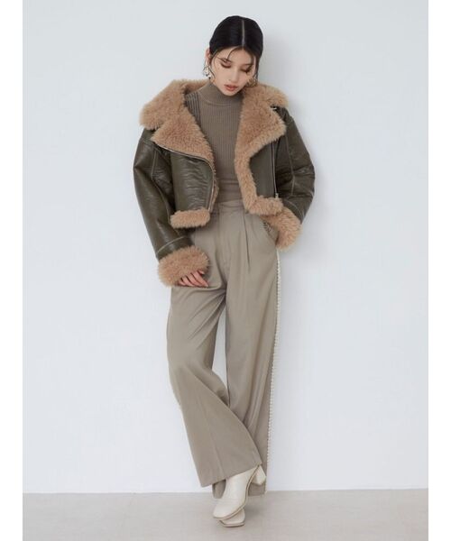 MURUA(ムルーア)の「ビジューラインパンツ(その他パンツ・レディース・グレー/ベージュ/ブラック・1/2)」の16枚目の写真