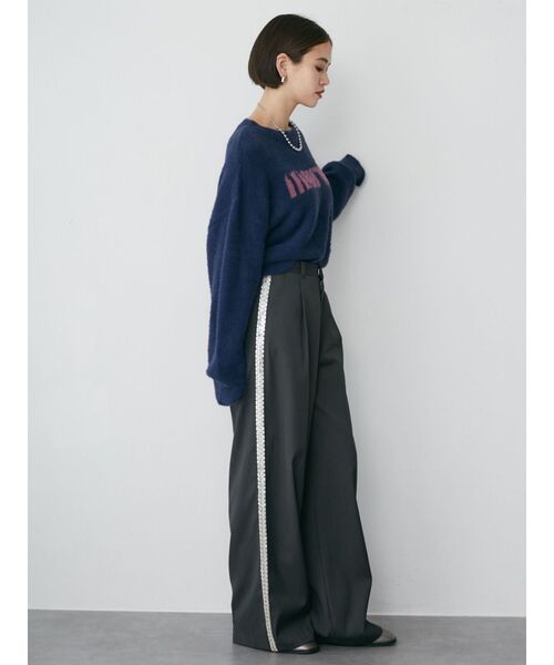 MURUA(ムルーア)の「ビジューラインパンツ(その他パンツ・レディース・グレー/ベージュ/ブラック・1/2)」の21枚目の写真