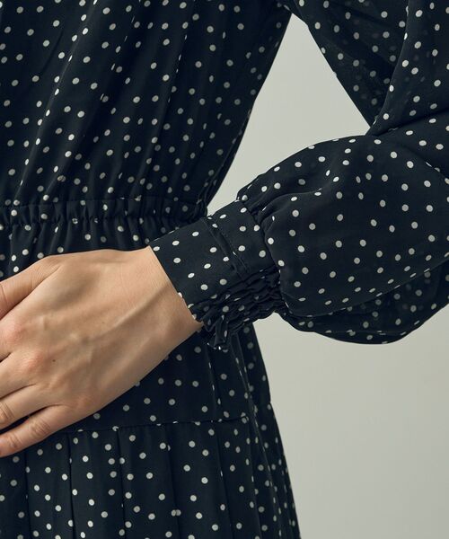 【セール】ランダムドット柄プリーツワンピース(ワンピース)|YECCA VECCA(イェッカヴェッカ) 【セール】ランダムドット柄プリーツワンピース(ワンピース)|YECCA VECCA(イェッカヴェッカ)