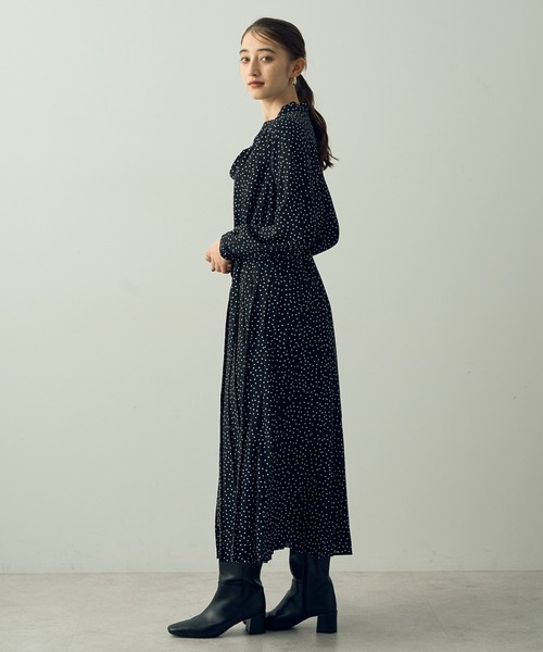 【セール】ランダムドット柄プリーツワンピース(ワンピース)|YECCA VECCA(イェッカヴェッカ) 【セール】ランダムドット柄プリーツワンピース(ワンピース)|YECCA VECCA(イェッカヴェッカ)