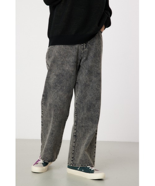 RODEO CROWNS WIDE BOWL（ロデオクラウンズワイドボウル）の「vintage wash ワイドデニムパンツ（デニムパンツ・メンズ・ブラック/ライトブルー・MEDIUM/LARGE）」の2枚目の写真