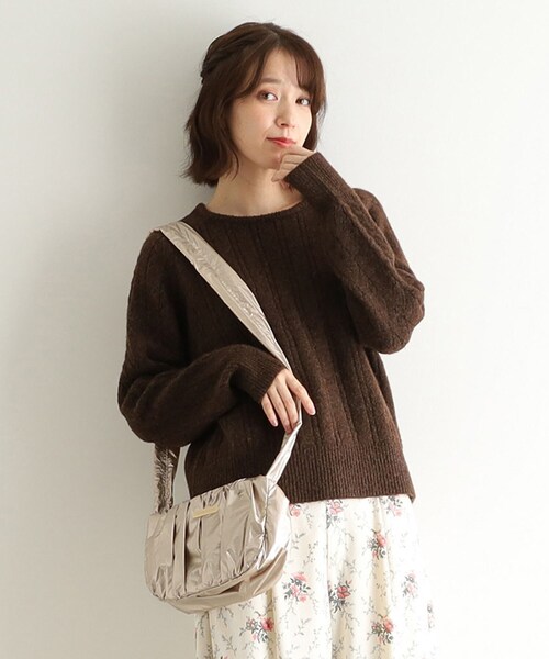 LAURA ASHLEY(ローラアシュレイ)の「カームスデン ポピー柄 バッグ(ショルダーバッグ・レディース・ゴールド/シルバー・00)」の1枚目の写真