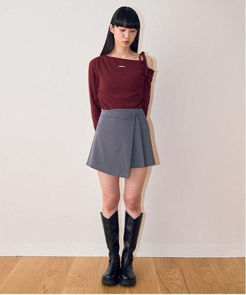 Mi-je(ミジェ)の「ワンショルリボンテレコ【韓国ファッション】(Tシャツ/カットソー・レディース・ブラック/アイボリー/エンジ・S/M)」の11枚目の写真