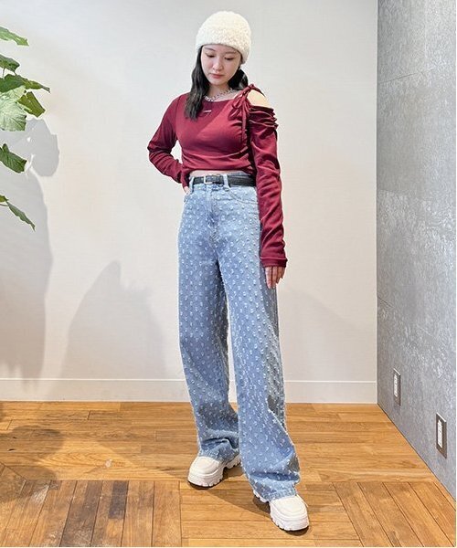 Mi-je(ミジェ)の「ワンショルリボンテレコ【韓国ファッション】(Tシャツ/カットソー・レディース・ブラック/アイボリー/エンジ・S/M)」の16枚目の写真