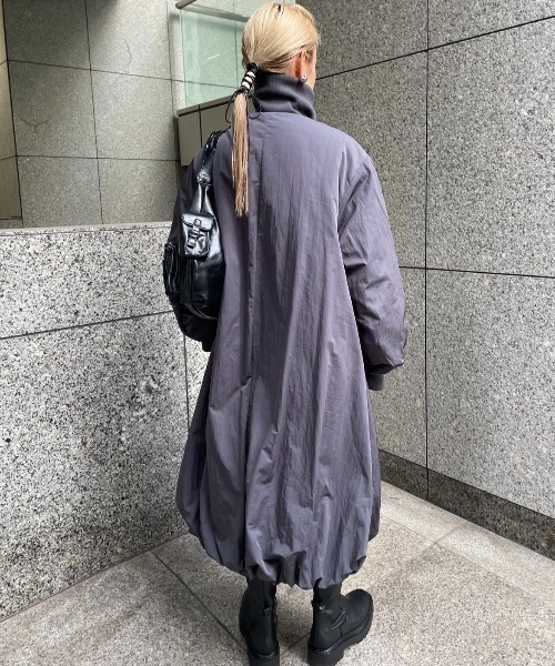 AIC.(エーアイシー)の「リブカラー中綿ロングコート(ダウン AIC.(エーアイシー)の「リブカラー中綿ロングコート(ダウン