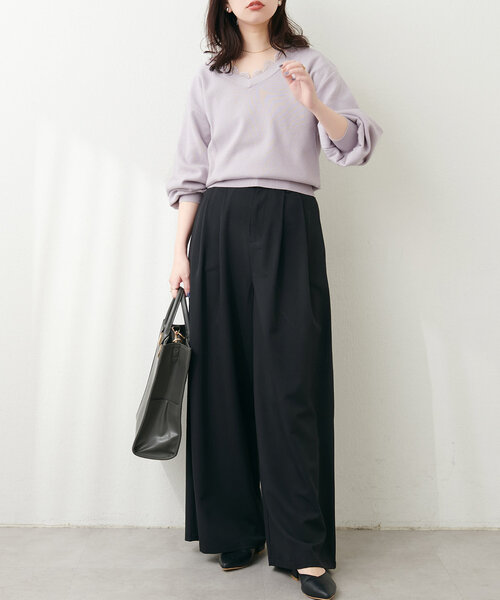 natural couture(ナチュラルクチュール)の「レース衿Vネックプルオーバー(ニット/セーター・レディース・ラベンダー/ピンク/オフホワイト/チャコールグレー・FREE)」の11枚目の写真