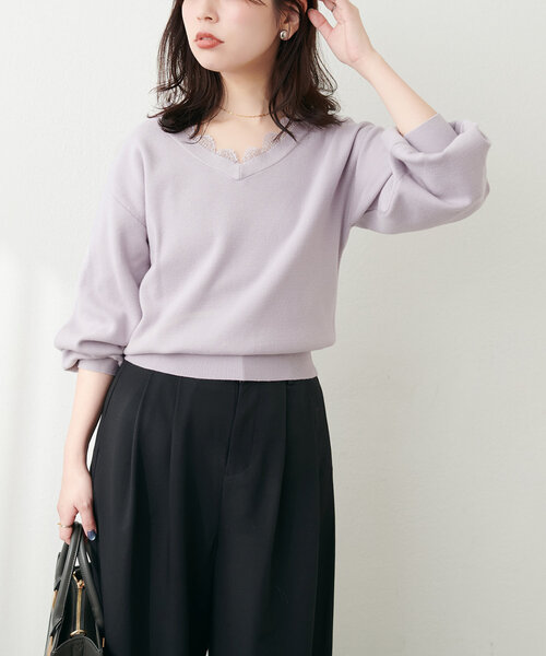 natural couture(ナチュラルクチュール)の「レース衿Vネックプルオーバー(ニット/セーター・レディース・ラベンダー/ピンク/オフホワイト/チャコールグレー・FREE)」の9枚目の写真