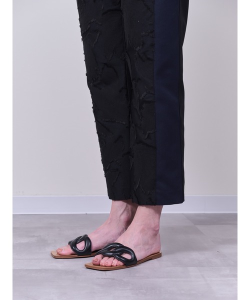 DOLLUPOOPS（ドールアップウップス）の「リーフジャガード配色パンツ（スラックス・レディース・ブラック/ネイビー・38）」の11枚目の写真