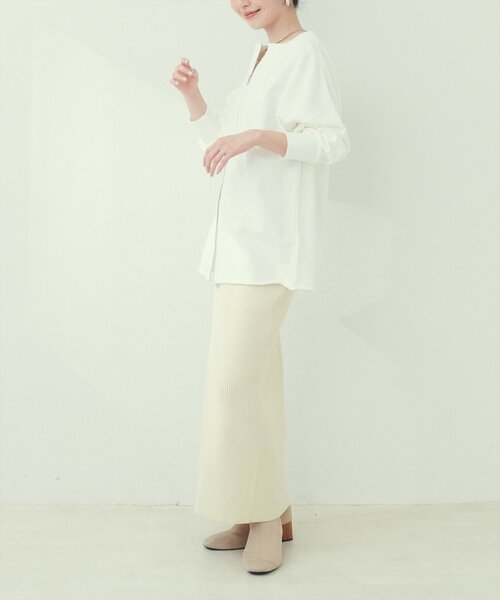 natural couture(ナチュラルクチュール)の「【WEB限定】バックポケットリブタイトスカート(スカート・レディース・オフホワイト/グレー/グレイッシュベージュ/ブラック・FREE)」の17枚目の写真