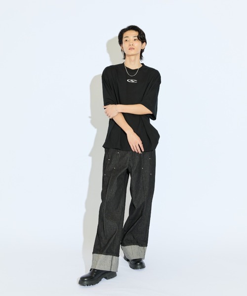 Lui's（ルイス）の「【Neucon/ニューコン】リベットデザインロールアップストレートデニムパンツ（デニムパンツ・メンズ・インディゴブルー/ブラック・2/1）」の9枚目の写真