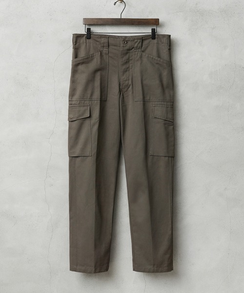 MILITARY(ミリタリー)の「実物 新品 デッドストック オーストリア軍 M-75 コットンツイル ファティーグ カーゴパンツ ノータック(カーゴパンツ・メンズ・ブラウン系その他・1/2)」の10枚目の写真