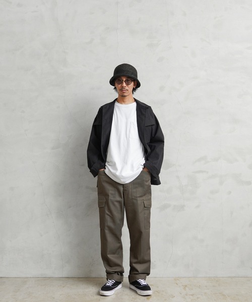 MILITARY(ミリタリー)の「実物 新品 デッドストック オーストリア軍 M-75 コットンツイル ファティーグ カーゴパンツ ノータック(カーゴパンツ・メンズ・ブラウン系その他・1/2)」の2枚目の写真