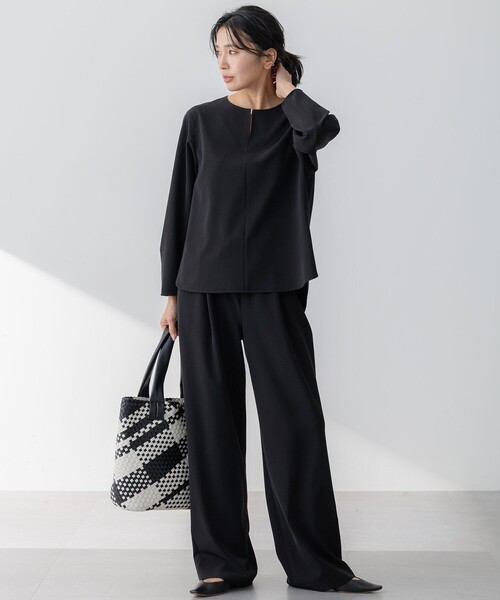23区 S(ニジュウサンクチイサイサイズ)の「【セットアップ対応/洗える】2WAYストレッチツイル ワイドパンツ(その他パンツ・レディース・モスグリーン系/ネイビー系/ブラック系/ベージュ系・30/32/34)」の6枚目の写真