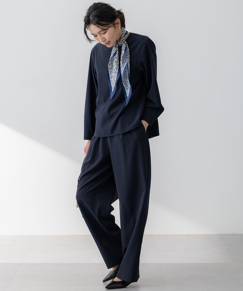 23区 S(ニジュウサンクチイサイサイズ)の「【セットアップ対応/洗える】2WAYストレッチツイル ワイドパンツ(その他パンツ・レディース・モスグリーン系/ネイビー系/ブラック系/ベージュ系・30/32/34)」の13枚目の写真