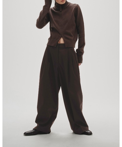 Lightweight Tuck Trousers（その他パンツ）｜TODAYFUL