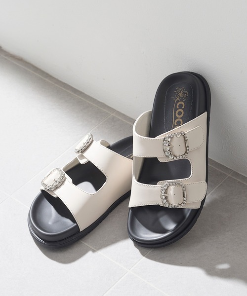 coca（ANDEX shoes product）（コカ）の「ダブルビジューバックル 厚底 サンダル（サンダル・レディース・ブラック/ホワイト・SMALL/MEDIUM/LARGE）」の17枚目の写真