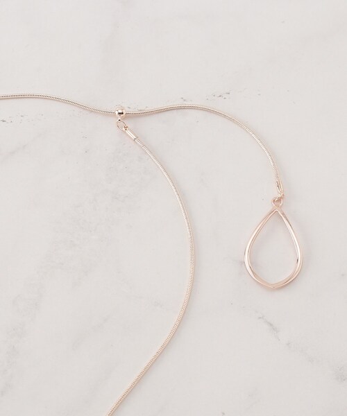 SHOO・LA・RUE（シューラルー）の「【2WAY】ローズモチーフネックレス（ネックレス・レディース・シルバー/ゴールド/ピンクゴールド・00）」の9枚目の写真