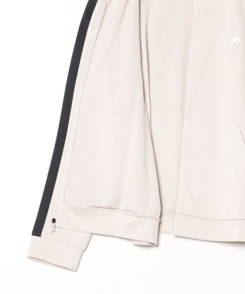NEW BALANCE（ニューバランス）の「ニューバランス New Balance ニットトラックジャケット_（ジャージ・レディース・ライトベージュ/ブラック・M/L/XL）」の4枚目の写真
