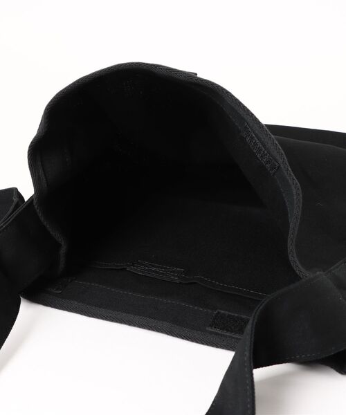 NEW ERA(ニューエラ)の「【NEW ERA/ニューエラ】CANVAS SHOULDER BAG(ショルダーバッグ・メンズ・アイボリー/ブラック・FREE)」の5枚目の写真