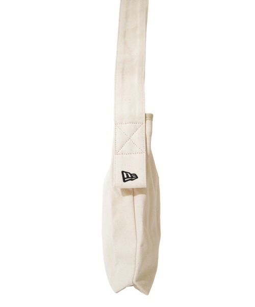 NEW ERA(ニューエラ)の「【NEW ERA/ニューエラ】CANVAS SHOULDER BAG(ショルダーバッグ・メンズ・アイボリー/ブラック・FREE)」の11枚目の写真