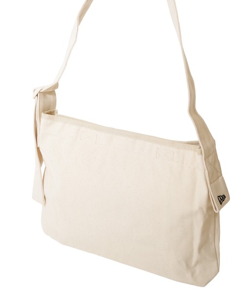 NEW ERA(ニューエラ)の「【NEW ERA/ニューエラ】CANVAS SHOULDER BAG(ショルダーバッグ・メンズ・アイボリー/ブラック・FREE)」の12枚目の写真