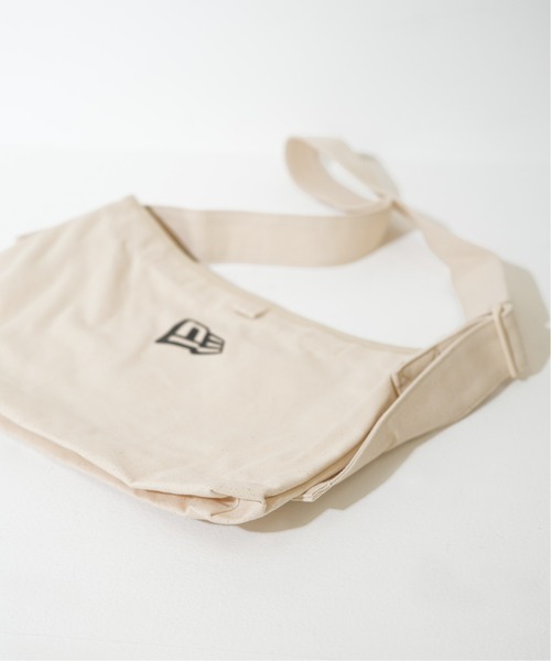NEW ERA(ニューエラ)の「【NEW ERA/ニューエラ】CANVAS SHOULDER BAG(ショルダーバッグ・メンズ・アイボリー/ブラック・FREE)」の16枚目の写真