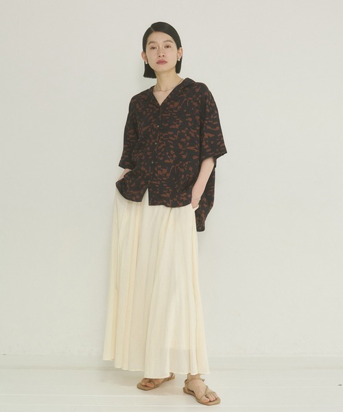 hunch（ハンチ）の「総柄プリント 半袖シャツ（シャツ/ブラウス・レディース・ブラウン系その他/ネイビー系/グリーン系その他・FREE）」の17枚目の写真