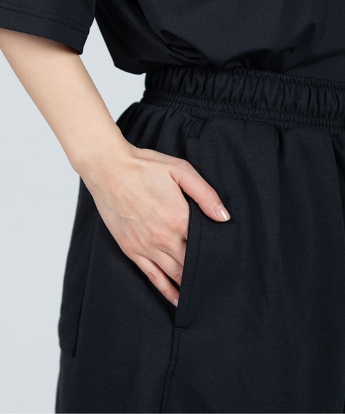 UNDER ARMOUR（アンダーアーマー）の「【ZOZOTWON販路限定】UAオーバーサイズ  ショーツ（ライフスタイル/メンズ/レディース）（その他パンツ・メンズ・ブラック・M/2XL/S/XL/L/3XL）」の7枚目の写真