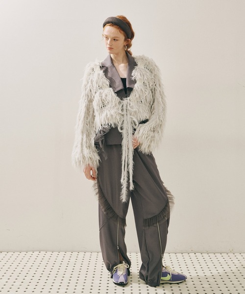 J1U by LA BELLE ETUDE（ジユウバイラベルエチュード）の「2WAYループフェザー×かぎあみニット（ニット/セーター・レディース・ライトグレー/ライトグリーン/チャコールグレー・FREE）」の15枚目の写真