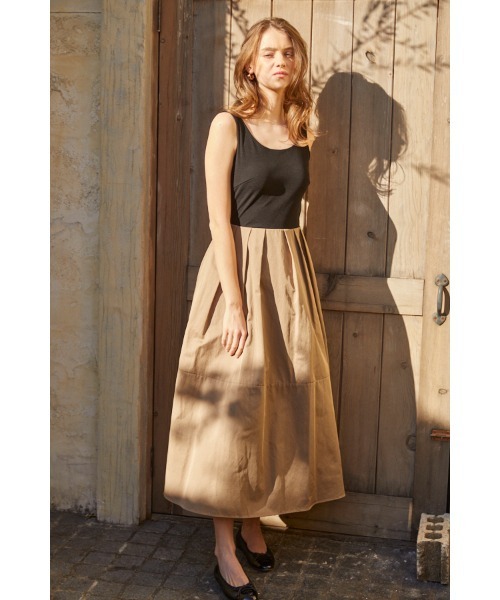 エステラケー　フロントカットアウトオープンバックドレス Vera Open Back Dress -BLK- – Estella.K