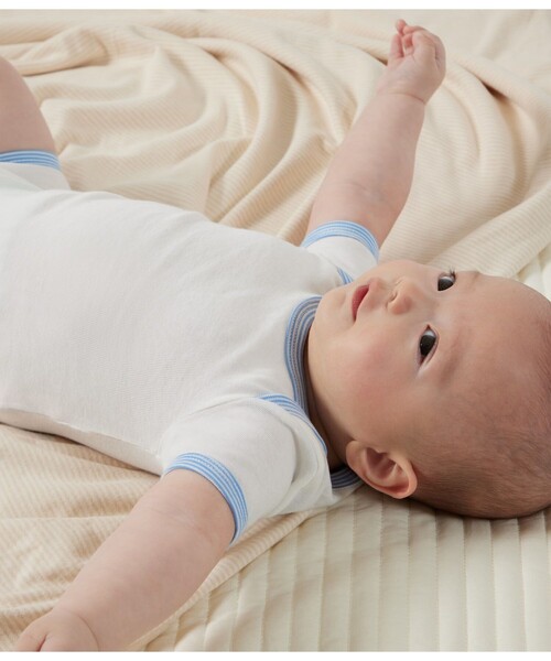 PETIT BATEAU(プチバトー)の「半袖ボディ3枚組(ロンパース・キッズ・その他1・6MONTH/18MONTH/24MONTH/12MONTH)」の5枚目の写真