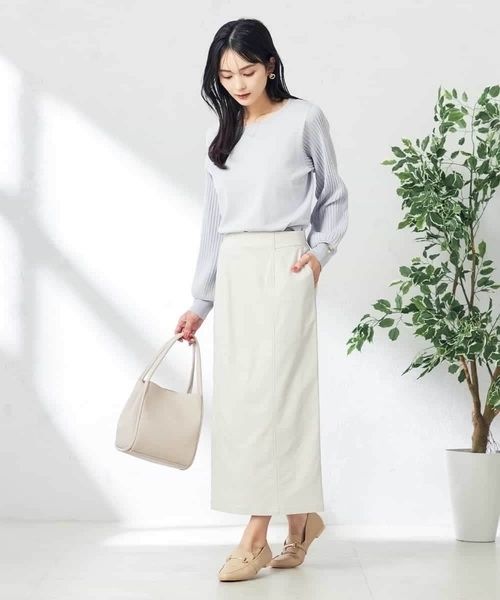 a.v.v（アーヴェヴェ）の「【雑誌InRed(宝島社)4月号掲載】プリーツスリーブ美ラクるニット（ニット/セーター・レディース・ホワイト/ライトグレー/ピンク・38/36/42/40/34）」の14枚目の写真