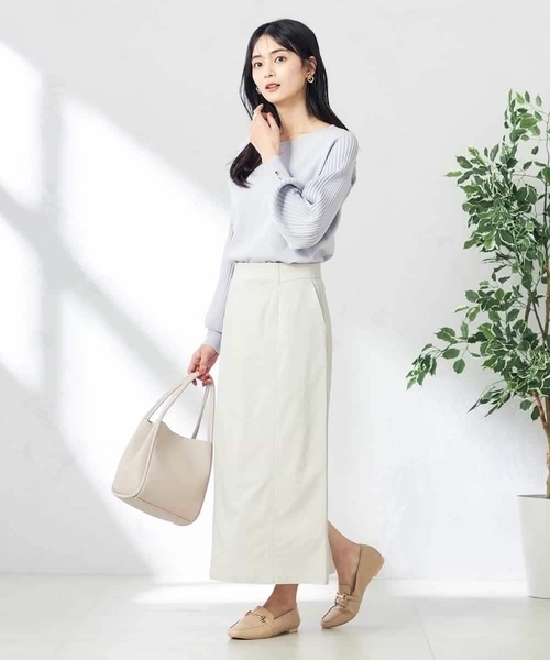 a.v.v（アーヴェヴェ）の「【雑誌InRed(宝島社)4月号掲載】プリーツスリーブ美ラクるニット（ニット/セーター・レディース・ホワイト/ライトグレー/ピンク・38/36/42/40/34）」の15枚目の写真