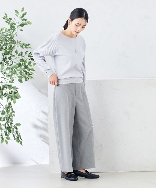 a.v.v（アーヴェヴェ）の「【雑誌InRed(宝島社)4月号掲載】プリーツスリーブ美ラクるニット（ニット/セーター・レディース・ホワイト/ライトグレー/ピンク・38/36/42/40/34）」の20枚目の写真