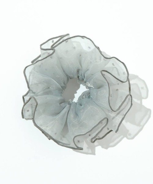 flower（フラワー）の「オーバーラップシュシュ（シュシュ・レディース・カーキ/ホワイト・FREE）」の5枚目の写真