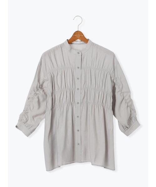 Lugnoncure（ルノンキュール）の「シャーリングバンドカラーシャツ（シャツ/ブラウス・レディース・オフホワイト/ブルー/グレー・F）」の13枚目の写真