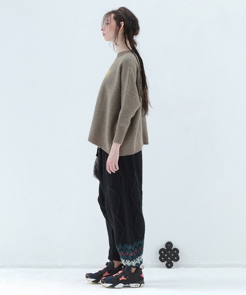 bedsidedrama（ベットサイドドラマ）の「GOD Only Knows Knit Sweater（ニット/セーター・レディース・ブラック/カーキ・1/2）」の9枚目の写真