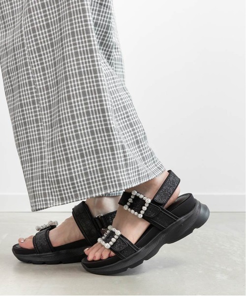 RANDA（ランダ）の「ビジューバックルグリッタースポーツサンダル（サンダル・レディース・ブラック/シルバー/ゴールド・S/M/L/LL）」の16枚目の写真