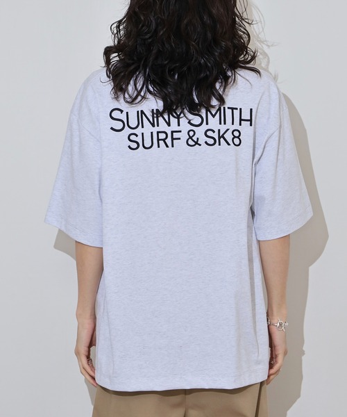 専用 MAXmara ショート丈Tシャツ ホワイト S ヤシの木 イラスト 良品》 MAXmara ショート丈Tシャツ ホワイト S ヤシの木