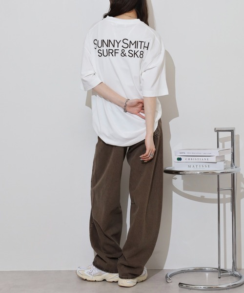 Sunnysmith ヤシの木イラストロゴ両面刺繍Tシャツ（Tシャツ