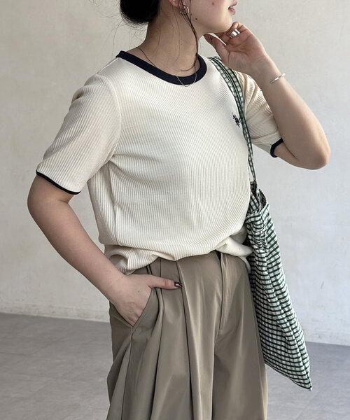U.S. POLO ASSN.(ユーエスポロアッスン)の「【U.S. POLO ASSN.】クルーネック半袖リブT(Tシャツ/カットソー・レディース・ホワイト系その他/ブラウン/グレー/アイボリー/ブラック/ネイビー・FREE)」の12枚目の写真
