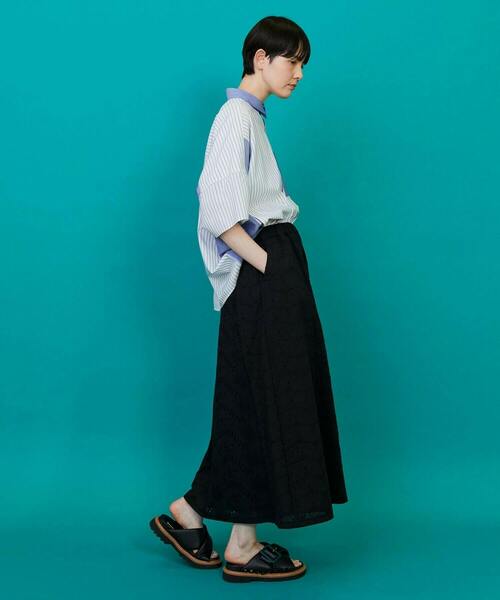 FRAPBOIS(フラボア)の「ワイディーシャツ(シャツ/ブラウス・レディース・ブラック/ブルー・1/2)」の10枚目の写真