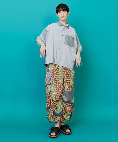 FRAPBOIS(フラボア)の「ワイディーシャツ(シャツ/ブラウス・レディース・ブラック/ブルー・1/2)」の17枚目の写真