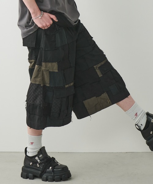 AIVER(アイバー)の「AIVER ボロクォーターカーゴパンツ(カーゴパンツ・メンズ・ナチュラル/グレー/ブラック・SMALL/MEDIUM/LARGE)」の12枚目の写真