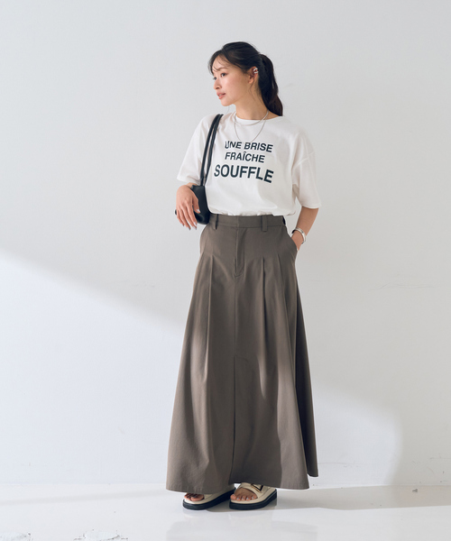 EMMA　ROUGE VIF（エマルージュヴィフ）の「【一部店舗限定】ロゴTシャツ（Tシャツ/カットソー・レディース・レッド/スミクロ・フリー）」の19枚目の写真