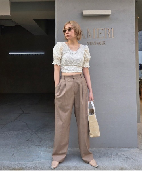 【美品】CUT OUT STRAIGHT PANTS AMERI Ameri（アメリ）の「CUT OUT STRAIGHT PANTS（その他パンツ